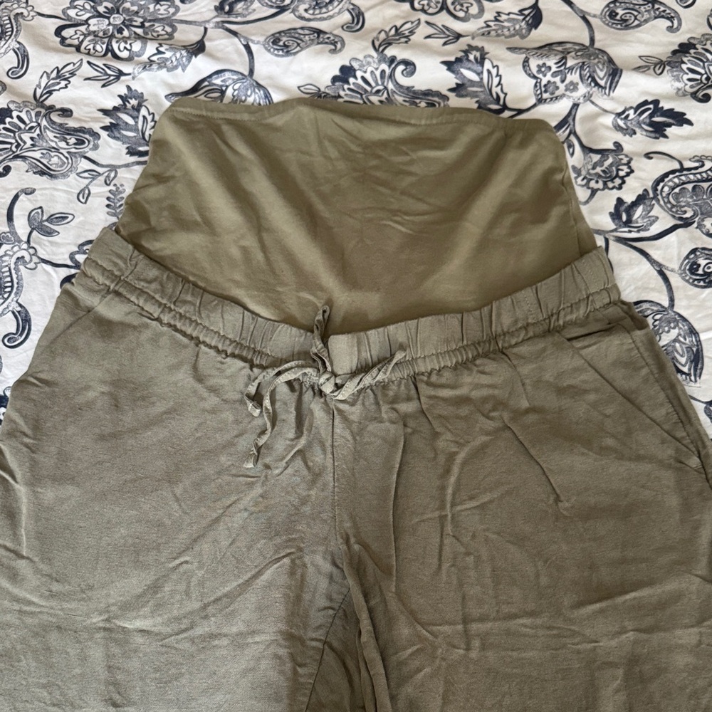 H&M Olive Green Maternity Straight Leg Pants